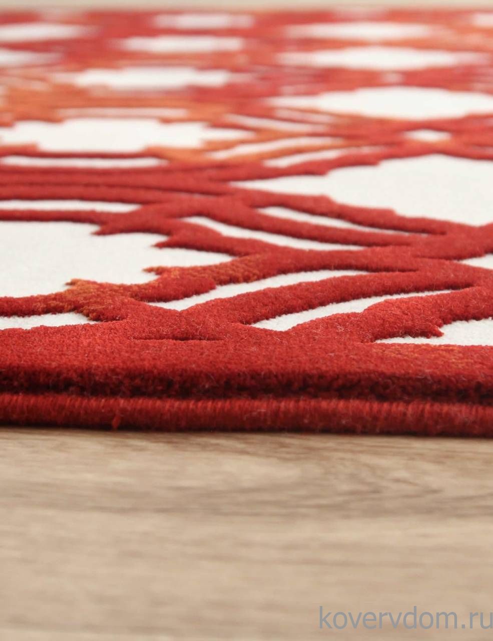 Ковер SARDES TRUVA 08423R RED / RED Ковер SARDES TRUVA 08423R RED / RED