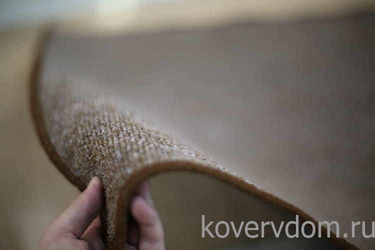 Ковровое покрытие на резиновой основе PP 300 Ковровое покрытие на резиновой основе PP 300