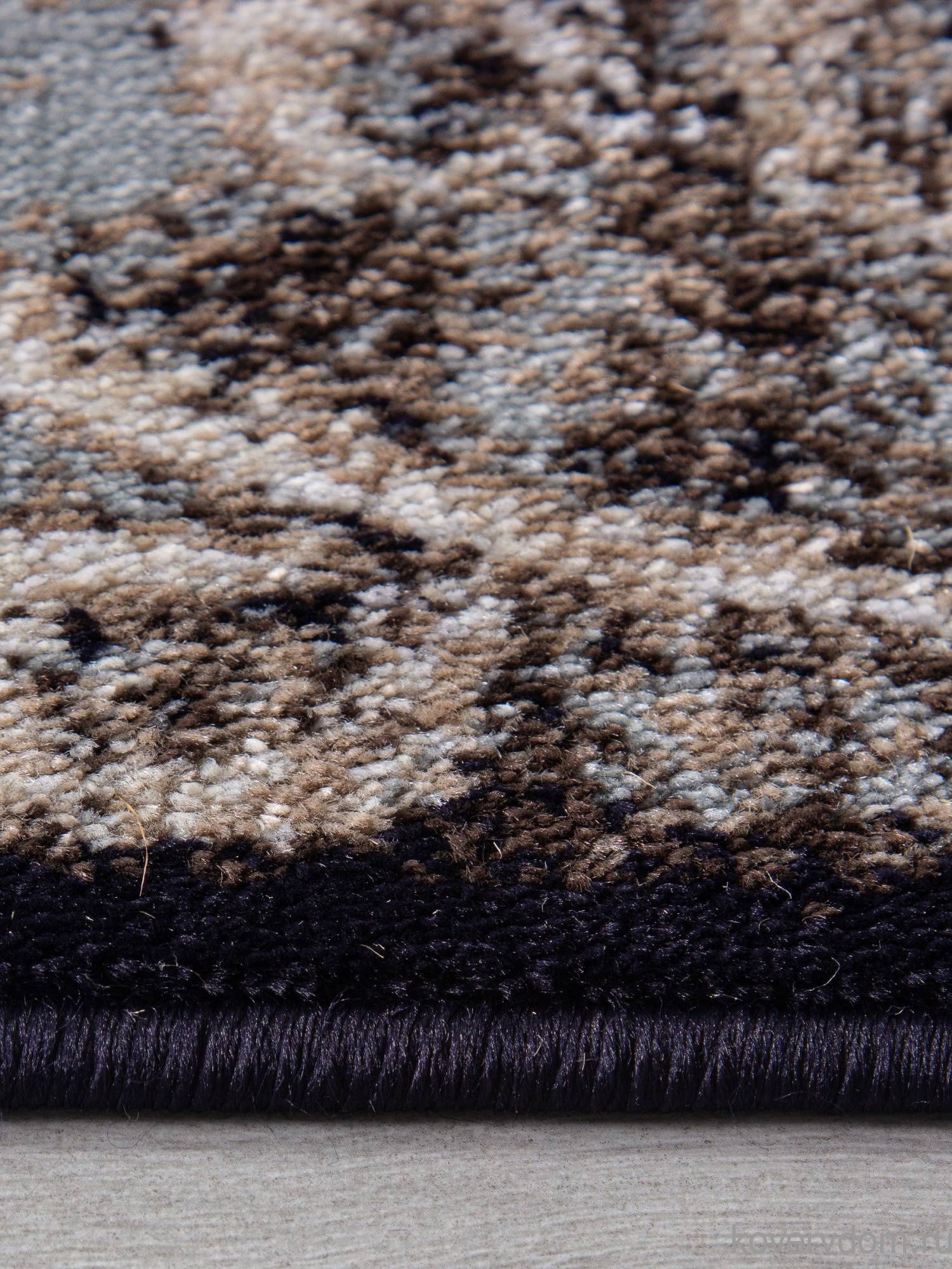 Ковер VALENCIA ДЕЛЮКС D328 BROWN / КОРИЧНЕВЫЙ