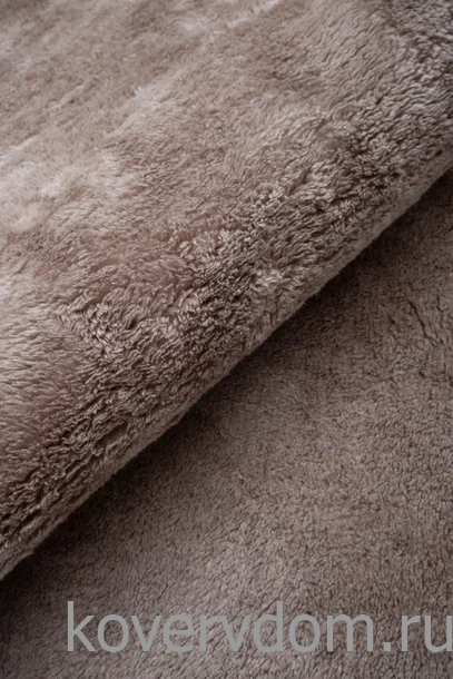 Ковер из искусственного меха Chic 1000A BROWN_3000 Ковер из искусственного меха Chic 1000A BROWN_3000